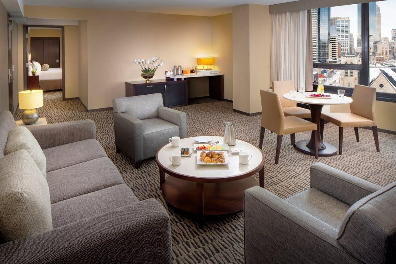 Sheraton Minneapolis Downtown Convention Center Экстерьер фото