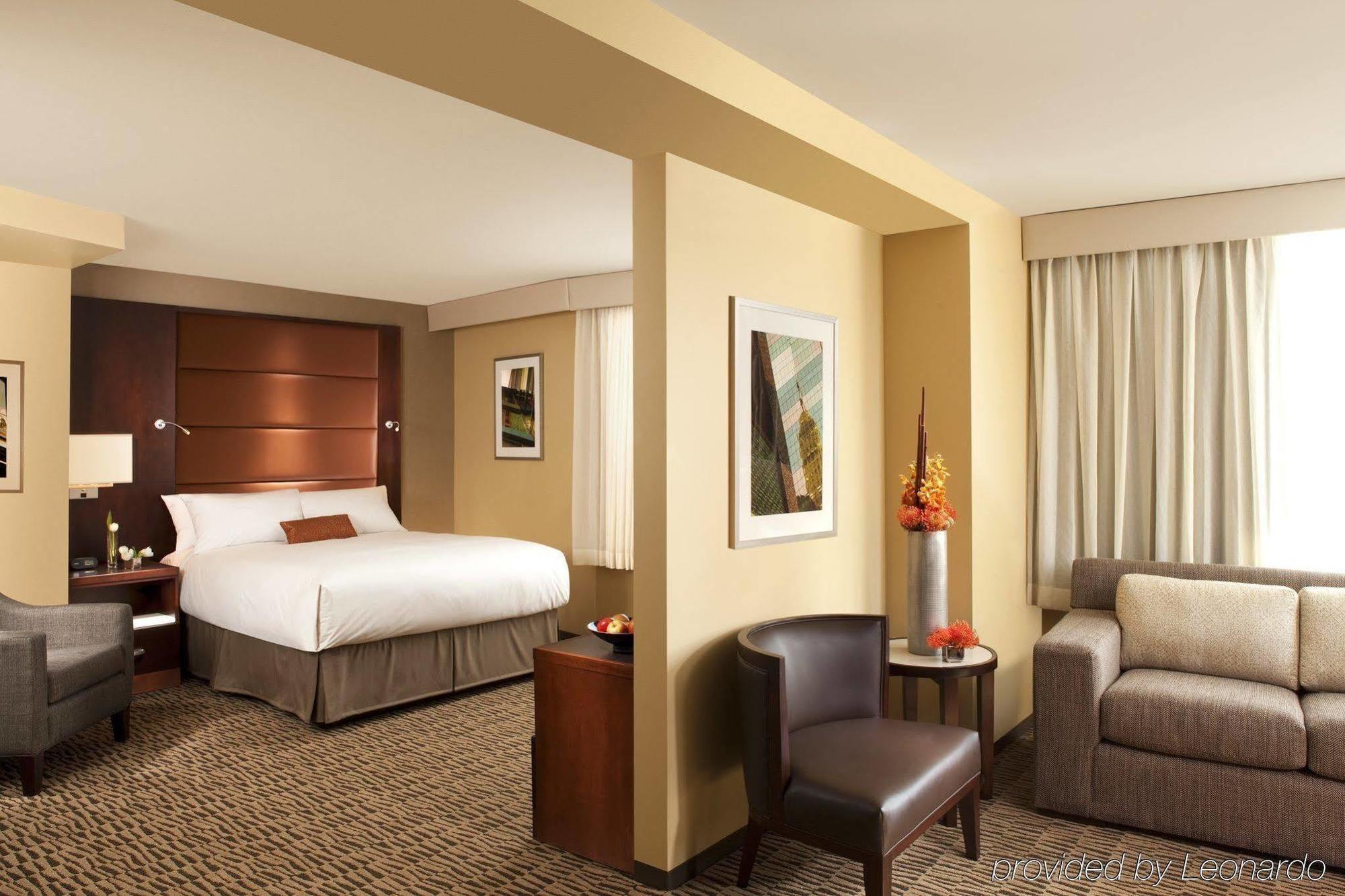 Sheraton Minneapolis Downtown Convention Center Экстерьер фото